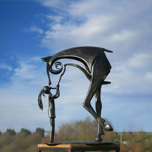 Dopiv | Kiss Horse Sculpture