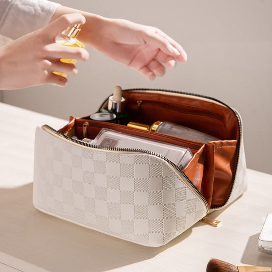 Dopiv | Luxury Checkered Make-up Cosmetic Bag