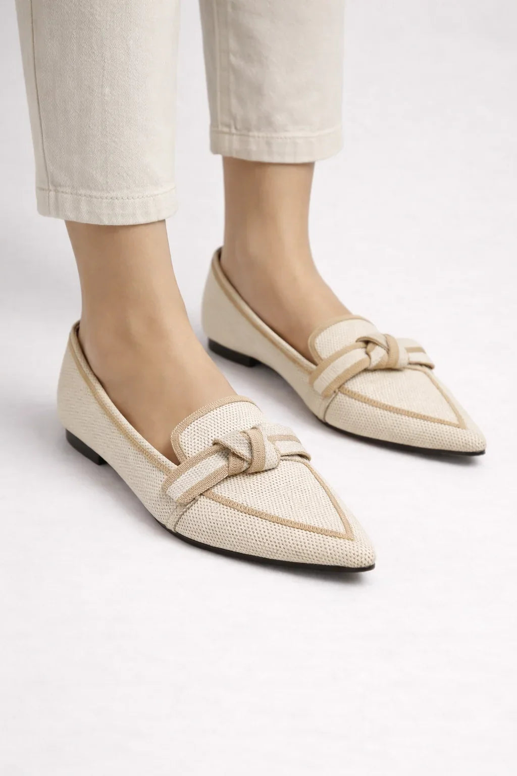 Women's Slip-On Pointed-Toe Knit Bow Loafers with Contrast Trim