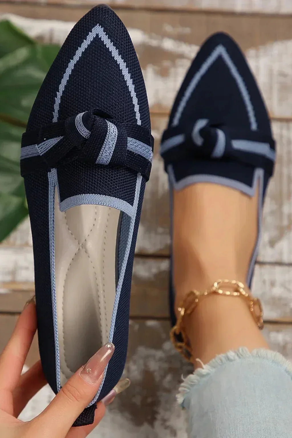 Women's Slip-On Pointed-Toe Knit Bow Loafers with Contrast Trim