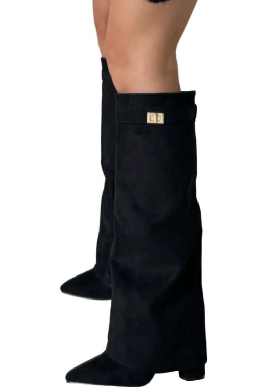 Women's Winter Boots - Trendy & Comfortable